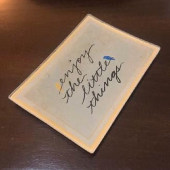 Small jewelry dish - Picture 2 of 3